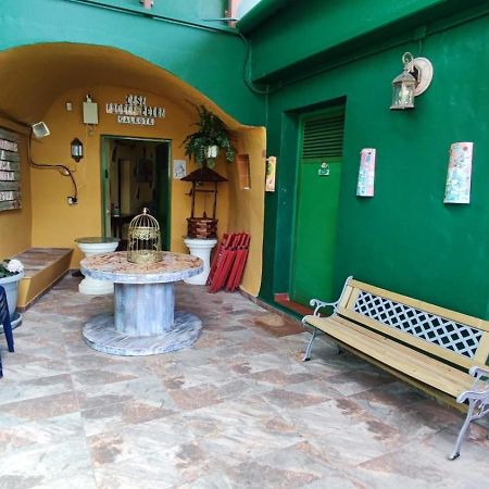 Гостевой дом Casa De Abuela Petra Гальдар Экстерьер фото